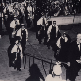 Processional carrying Torahs from Brith Sholom to Beth Israel Synagogue, 1955
