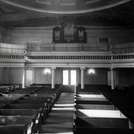 Organ loft in Kahal Kadosh Beth Elohim, ca. 1920